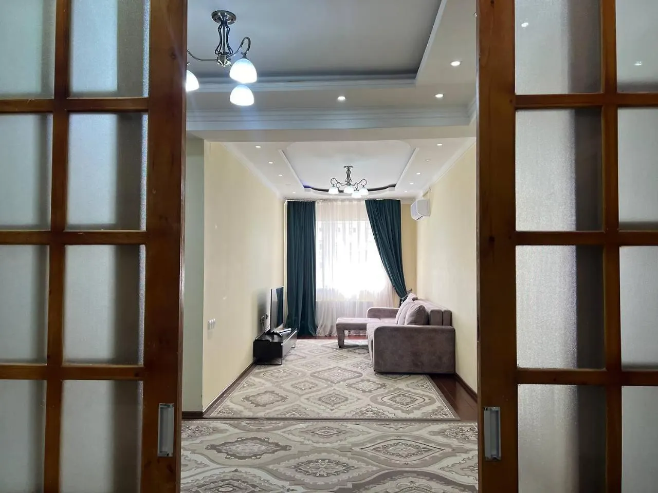 Манхеттен, Жилой Комплекс Almaty Apartment